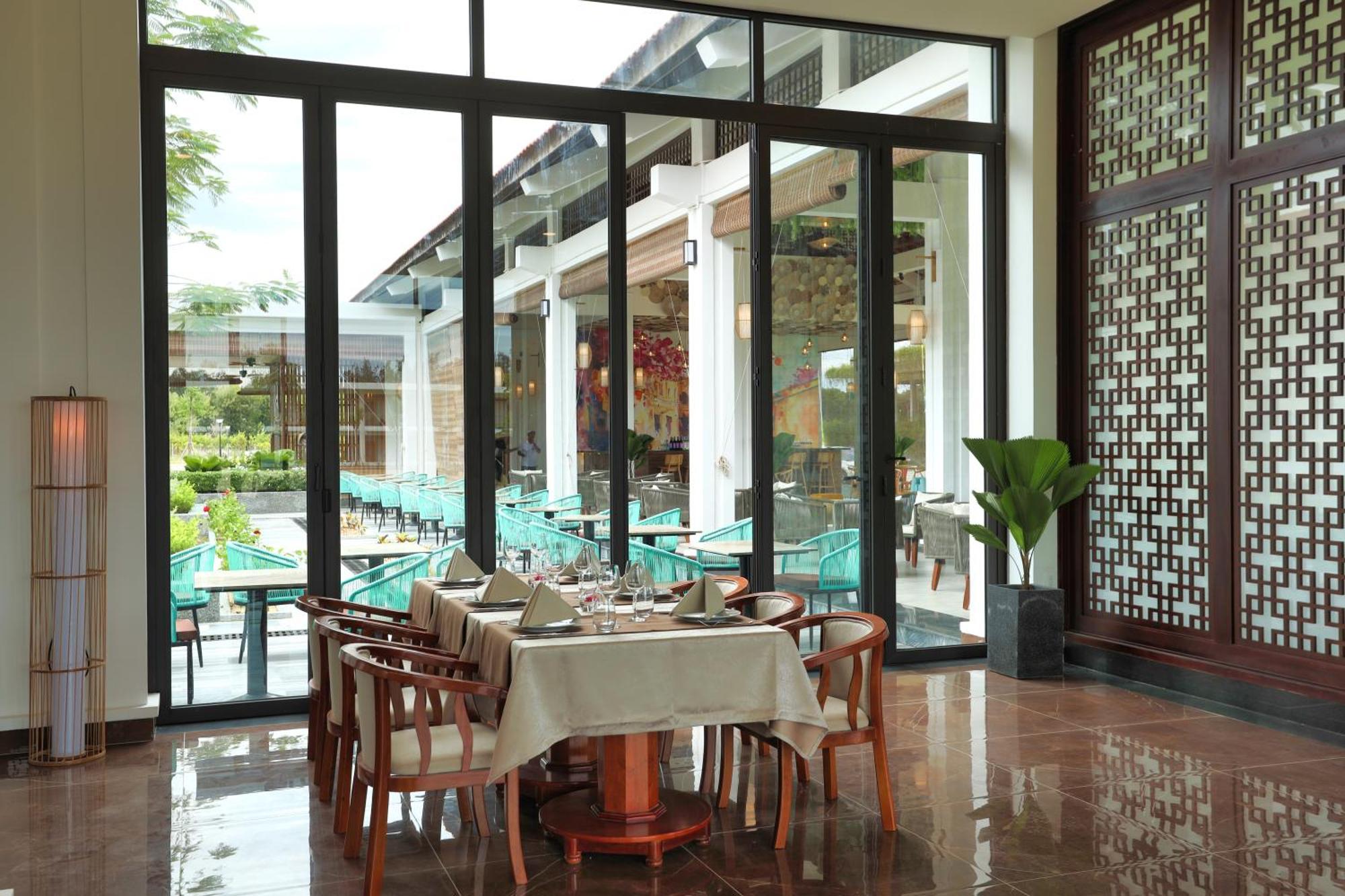 Sbh Gloria Hue Otel Dış mekan fotoğraf